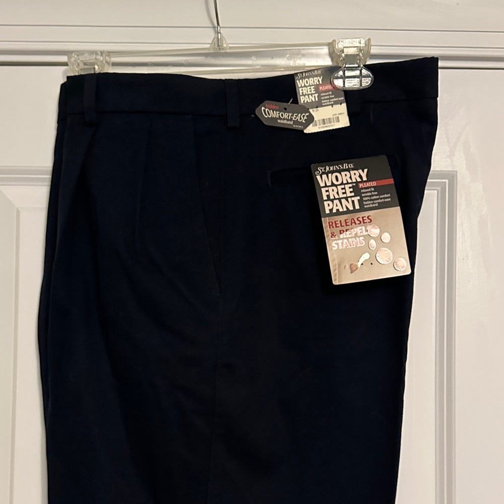 NWT 36x34 Dark Blue Pleated front pants